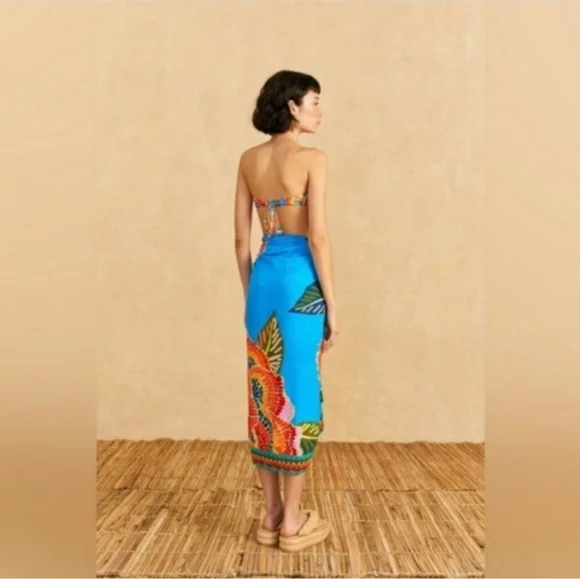 Farm Rio Sarong - Picture 3 of 9